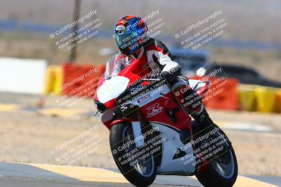 media/Mar-28-2022-Superbike Trackdays (Mon) [[b8603d0f67]]/Novice Group (1130am-12pm)/Turn 2/